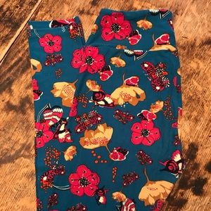 LulaRoe Leggings- 5 printed pair